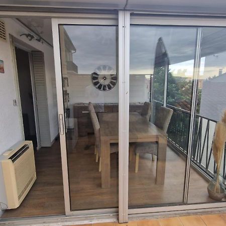 Appartement En Bord De Plage - A 50 M De La Mer كانيه المظهر الخارجي الصورة